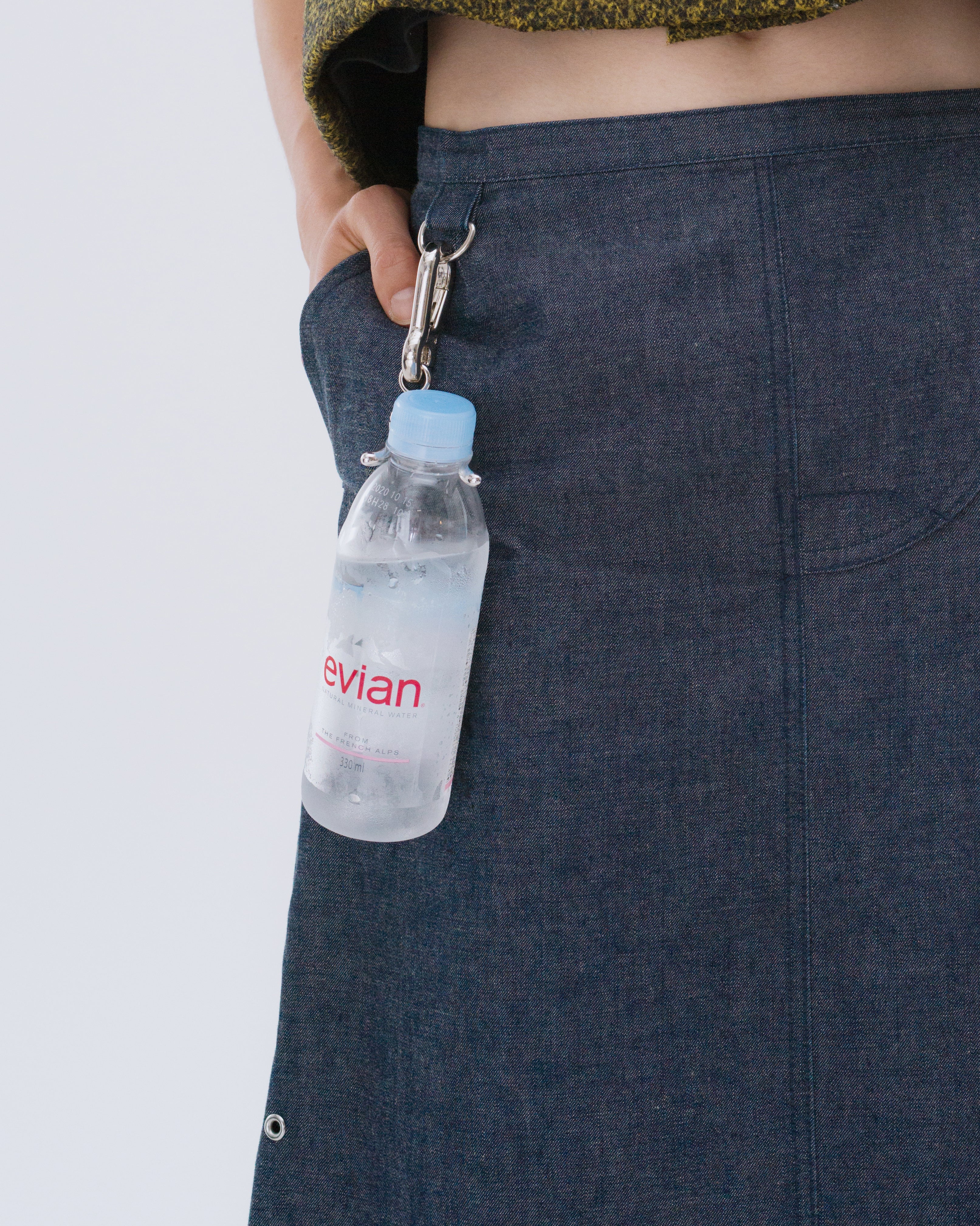 小物 HIDAKA PET BOTTLE HOLDER HIDAKA - PET BOTTLE HOLDER / SILVER | Retikle Online Store